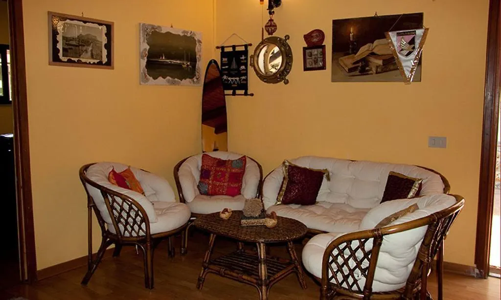 Seven Rooms-1